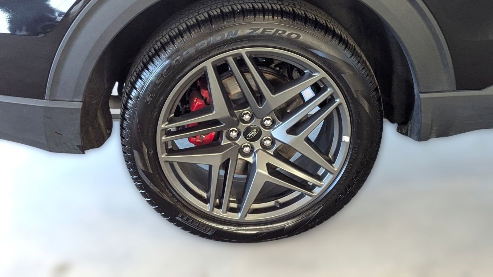 Certified 2025 Ford Explorer ST-Line w/ ST-Line Street Pack image 12