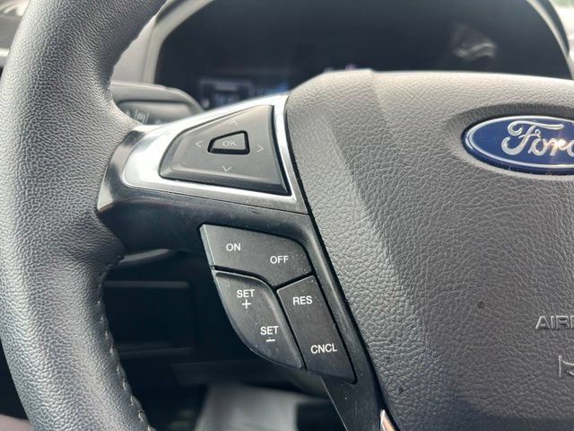 Certified 2024 Ford Edge SEL w/ Convenience Package AWD/4WD image 9
