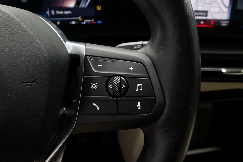 Used 2023 BMW X1 xDrive28i w/ Premium Package image 29