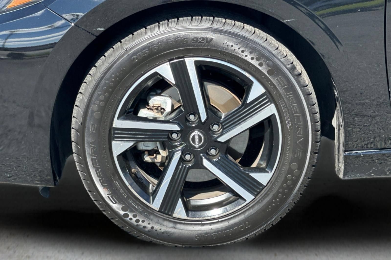 Used 2025 Nissan Sentra SV FWD image 23