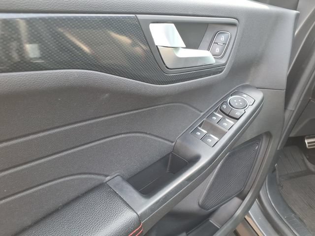 Certified 2023 Ford Escape ST-Line w/ Tech Pack #1 AWD/4WD image 13