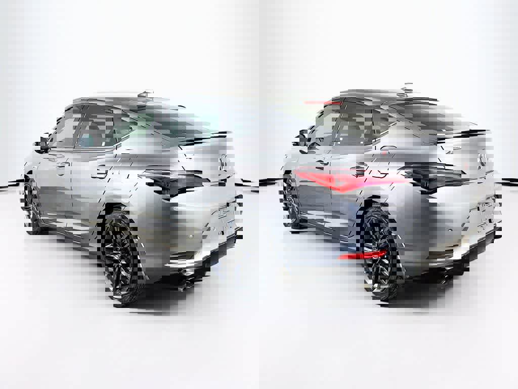 Used 2023 Acura Integra A-Spec image 3