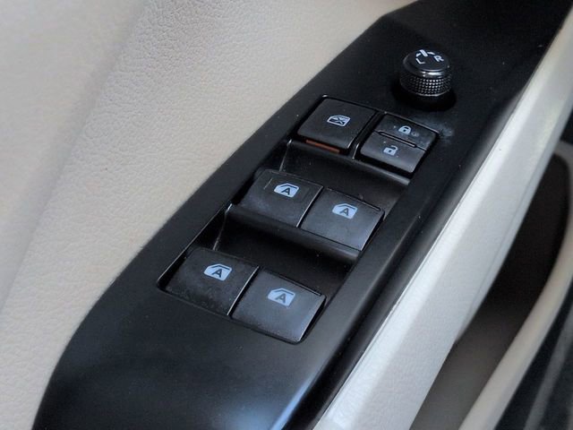 Used 2020 Toyota Camry LE FWD image 20