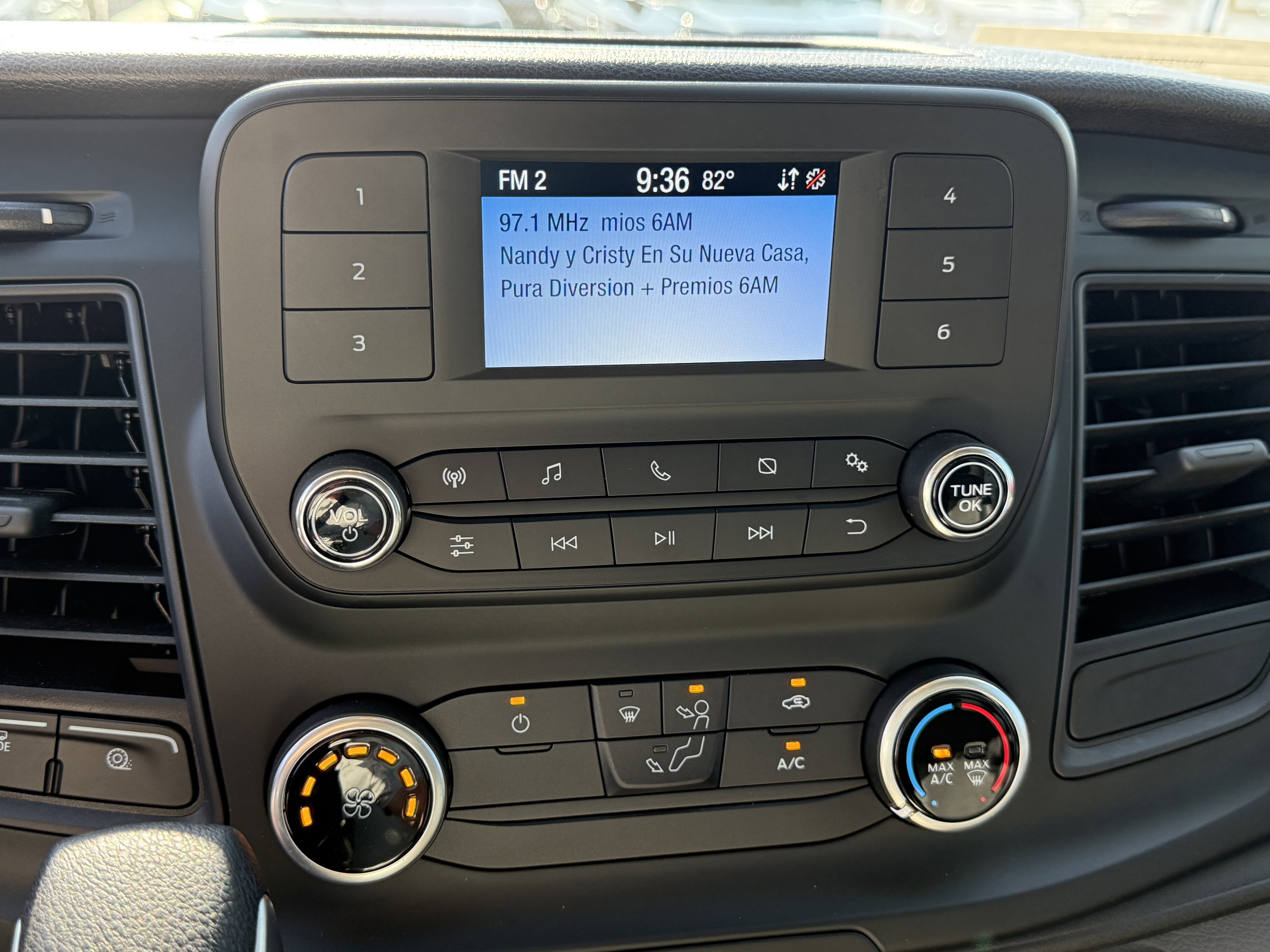 Certified 2024 Ford Transit 350 RWD image 18