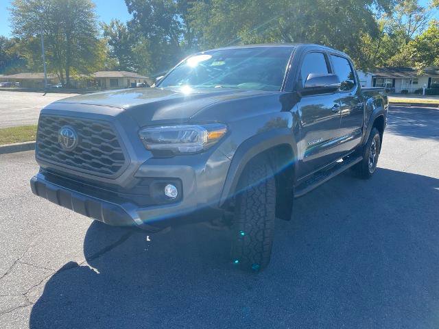 Used 2021 Toyota Tacoma TRD Off-Road image 3