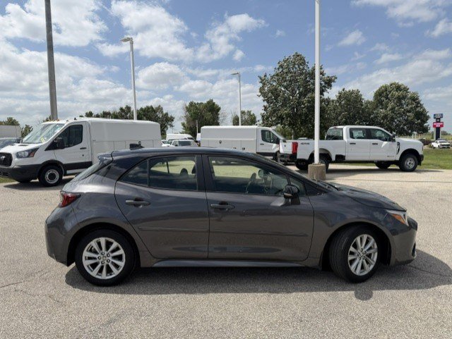 Used 2023 Toyota Corolla SE w/ SE Premium Package FWD image 10