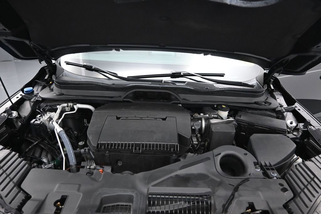 Used 2023 Honda Pilot LX image 11