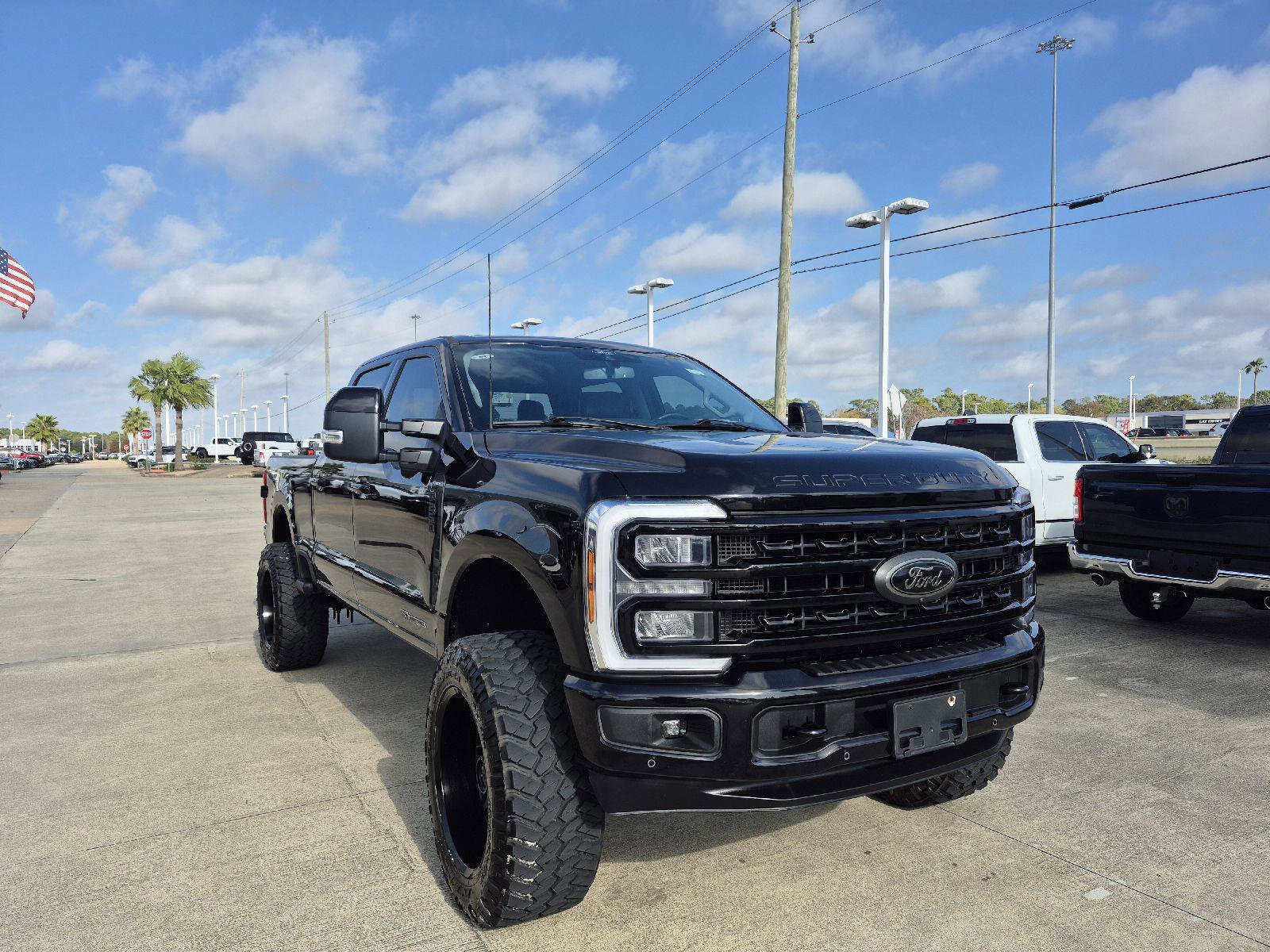 Certified 2024 Ford F250 Lariat w/ Lariat Ultimate Package image 6