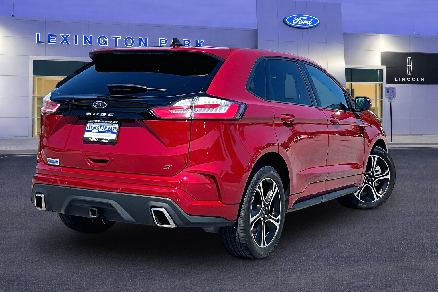 Certified 2023 Ford Edge ST AWD/4WD image 5