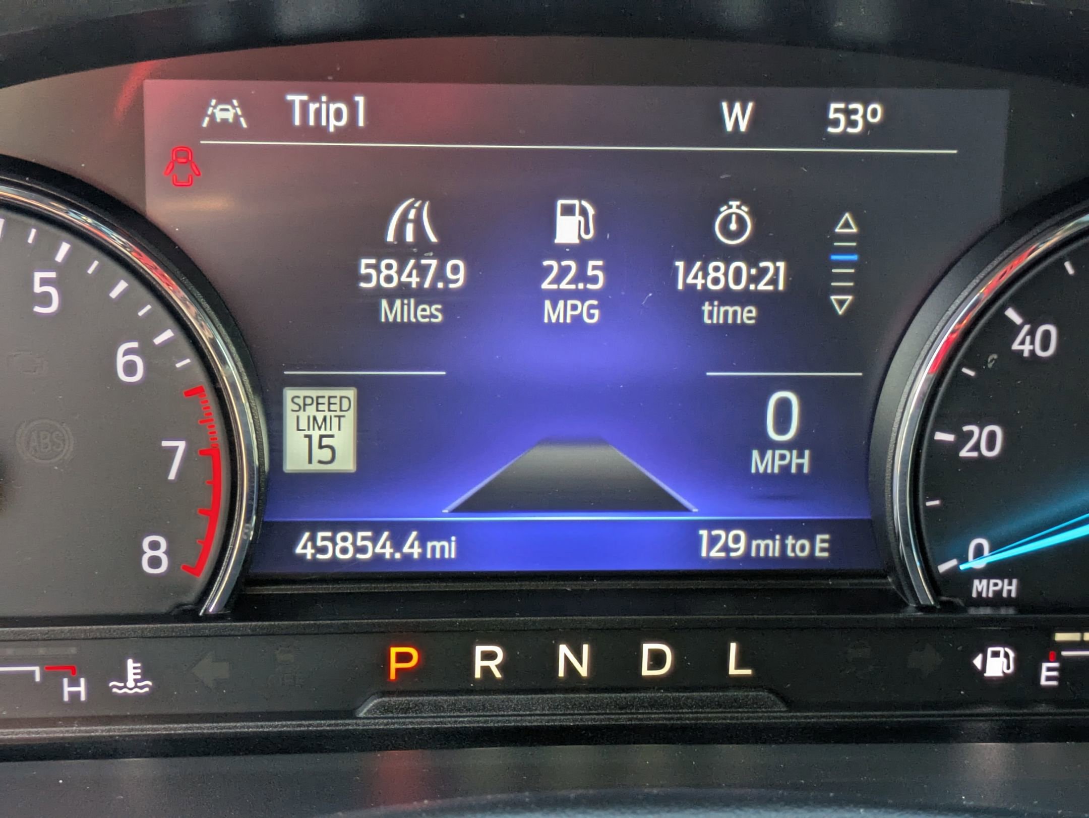 Certified 2022 Ford Explorer XLT w/ Equipment Group 202A image 20