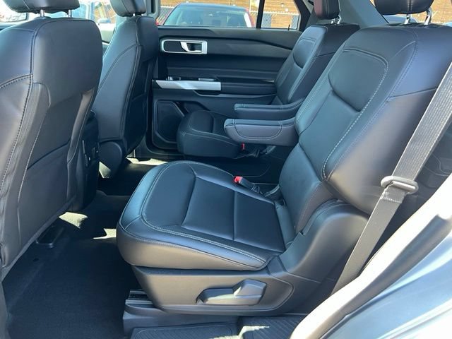 Certified 2024 Ford Explorer XLT w/ Equipment Group 202A AWD/4WD image 20