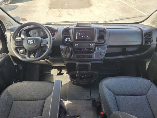 Used 2025 RAM ProMaster 2500 w/ Convenience Group image 11