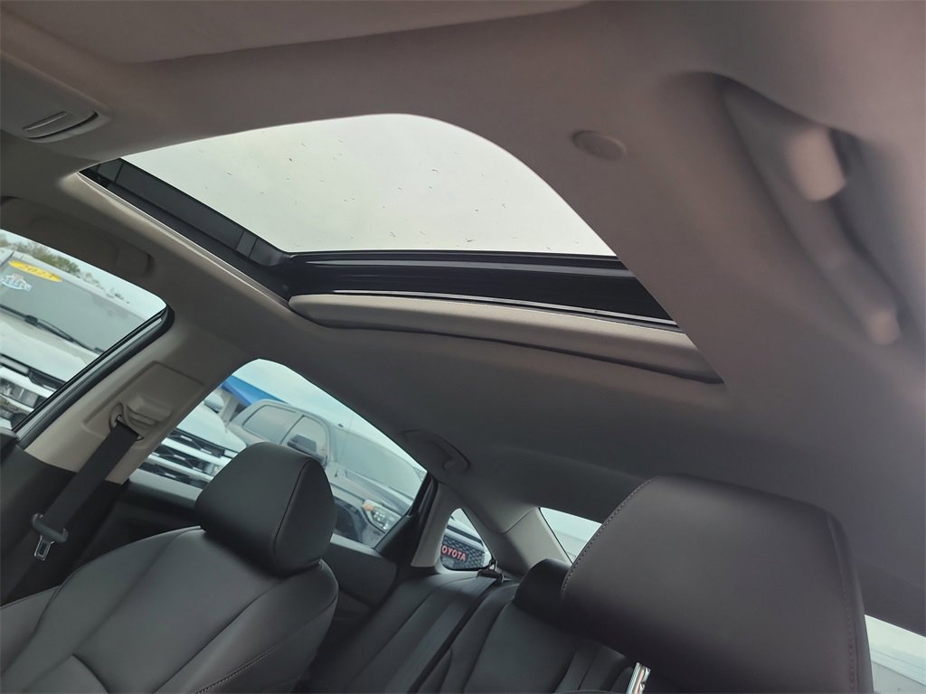 Used 2024 Honda Accord Touring image 19