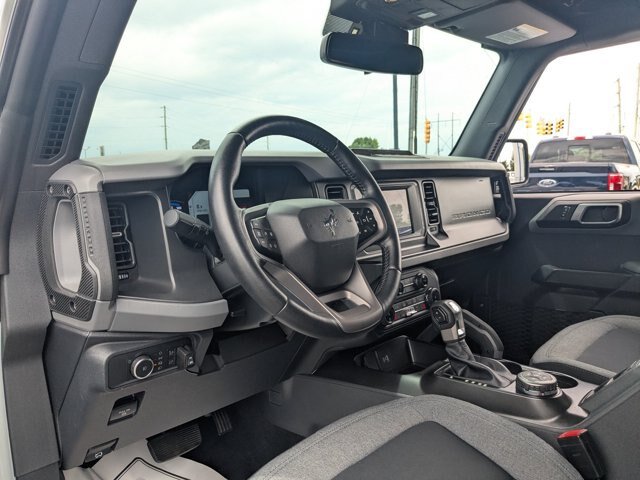Certified 2022 Ford Bronco Big Bend w/ Sasquatch Package AWD/4WD image 15