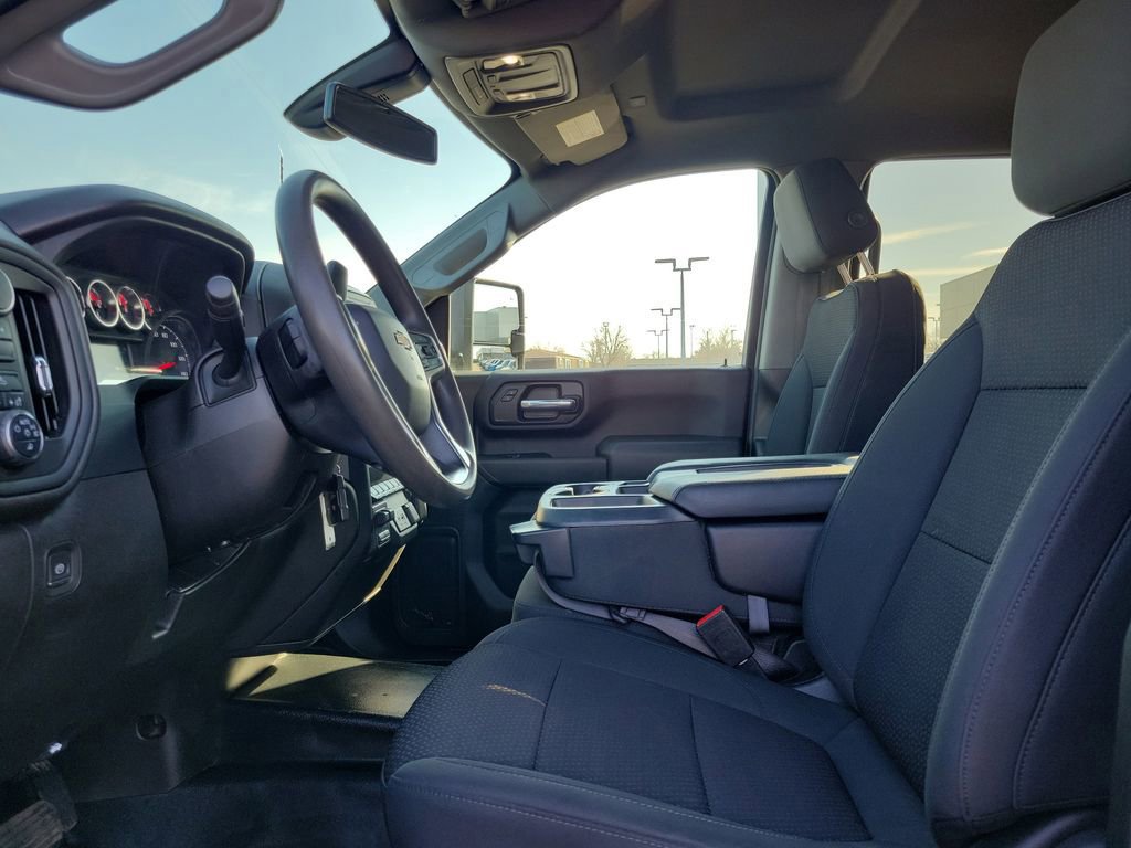 Used 2022 Chevrolet Silverado 2500 W/T w/ Gooseneck/5TH Wheel Package image 16