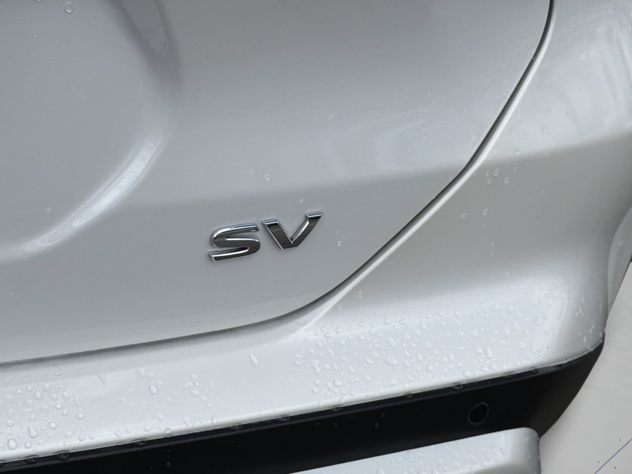 Used 2024 Nissan Kicks SV FWD image 9