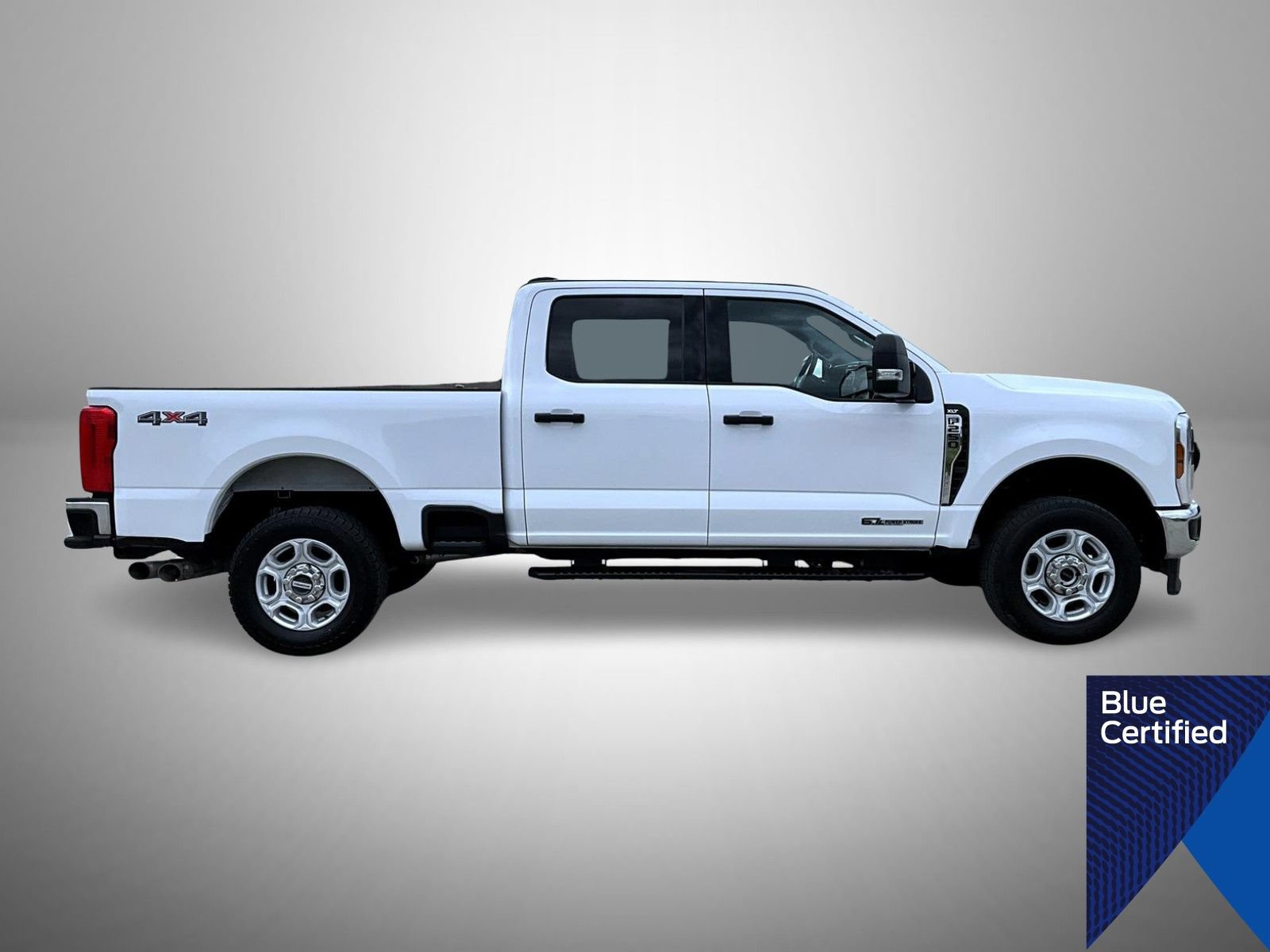 Certified 2025 Ford F250 XLT AWD/4WD image 4