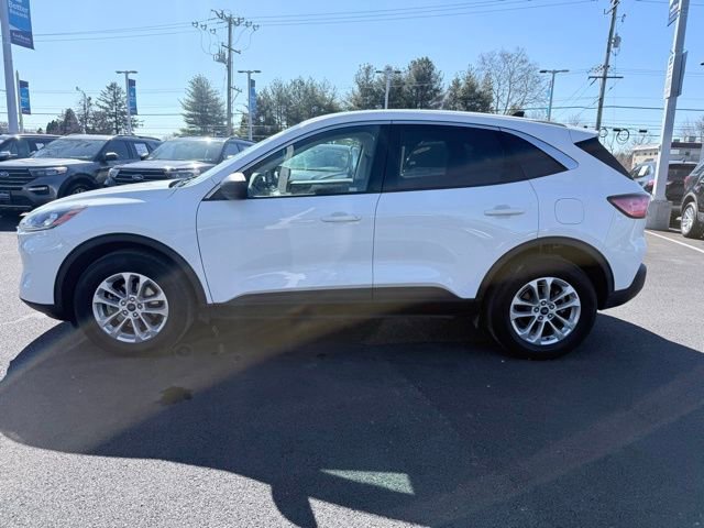 Certified 2022 Ford Escape SE w/ Convenience Package image 2