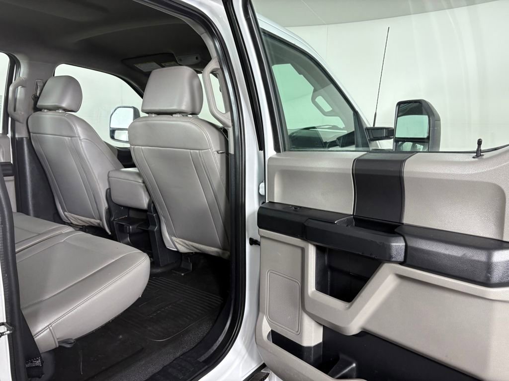 Certified 2021 Ford F350 XL w/ Power Equipment Group image 31