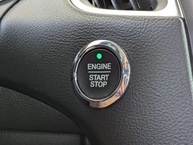 Certified 2021 Ford Edge Titanium image 31