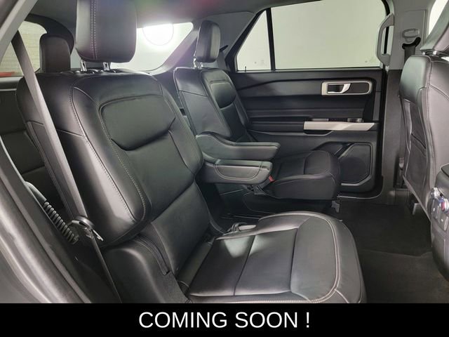 Certified 2022 Ford Explorer XLT w/ Equipment Group 202A image 17