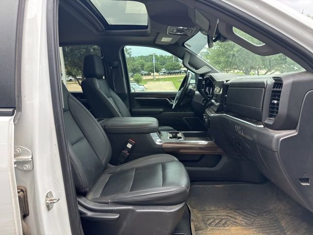 Used 2024 Chevrolet Silverado 2500 LT AWD/4WD image 12