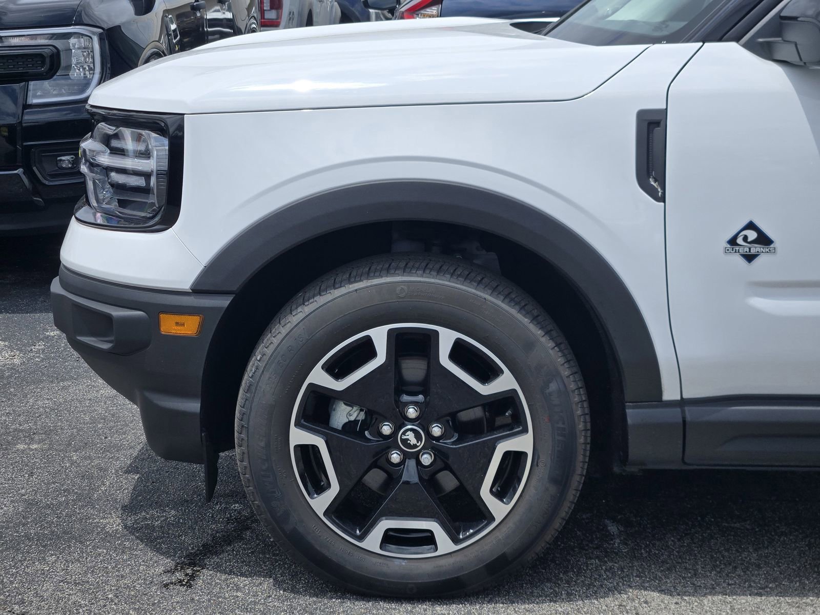 Certified 2024 Ford Bronco Sport Outer Banks w/ Tech Package AWD/4WD image 9