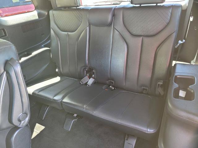 Used 2025 Hyundai Palisade SEL FWD image 13