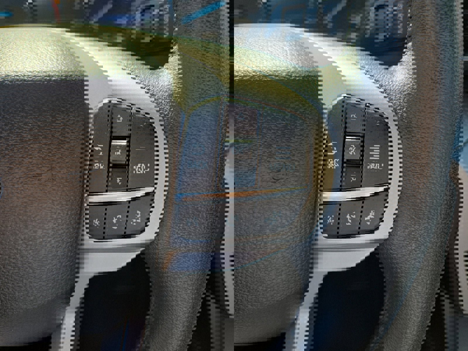 Certified 2023 Ford Explorer XLT w/ Equipment Group 202A image 15