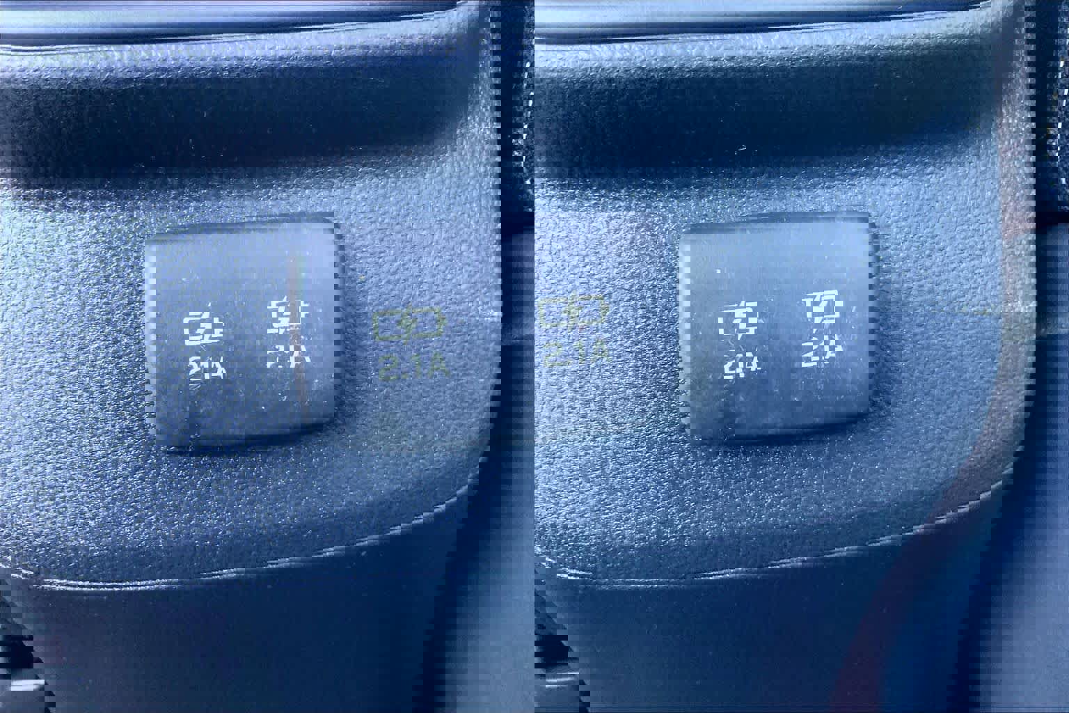 Used 2021 Subaru Legacy Premium image 32