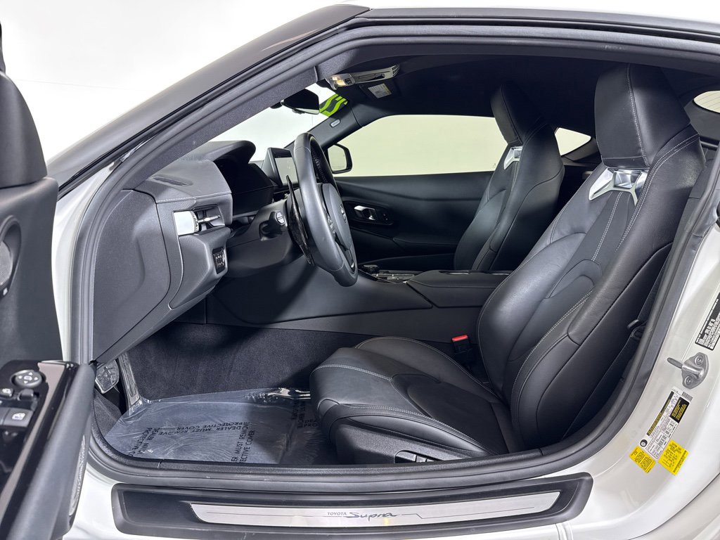 Used 2022 Toyota Supra Premium image 12