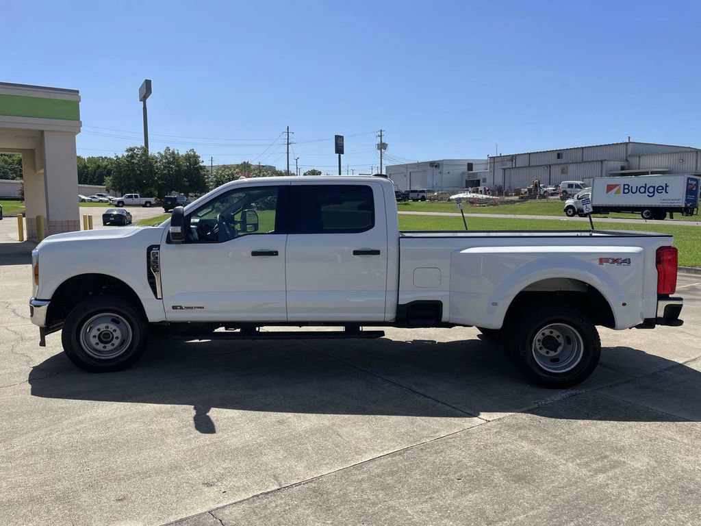 Certified 2026 Ford F350 XLT AWD/4WD image 6