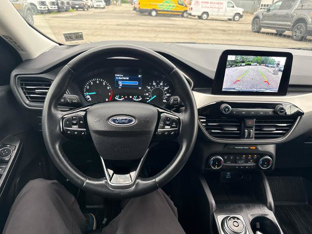 Certified 2022 Ford Escape SEL AWD/4WD image 11
