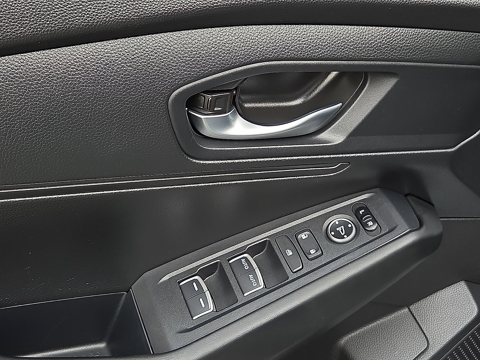 Used 2024 Honda Accord LX image 13