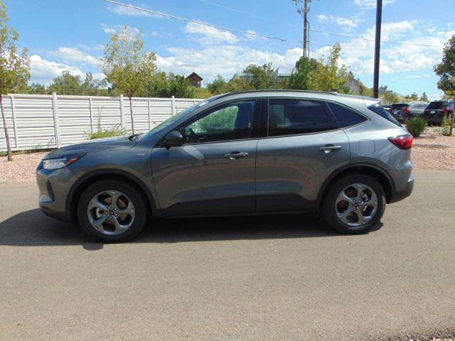 Certified 2025 Ford Escape ST-Line w/ Equipment Group 301A image 2