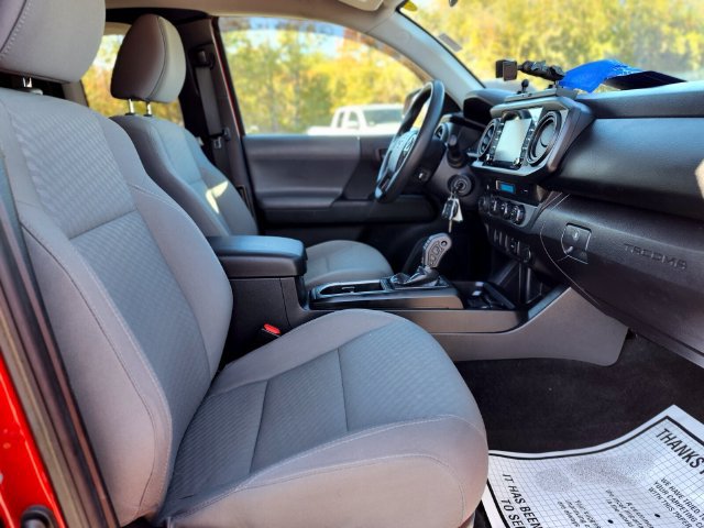 Used 2021 Toyota Tacoma SR w/ SX Package AWD/4WD image 11