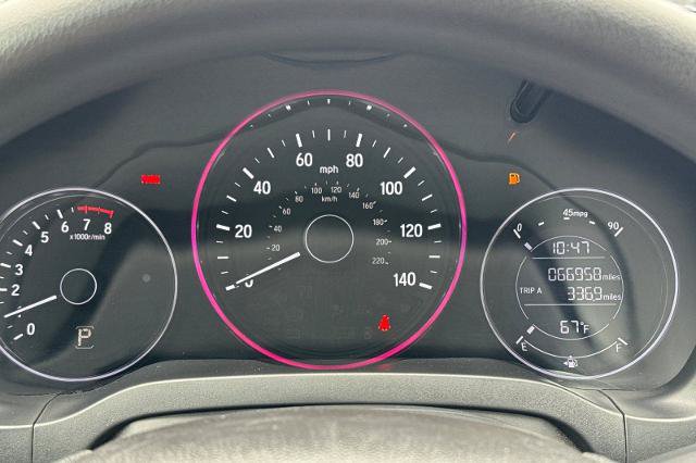 Used 2018 Honda HR-V LX image 24