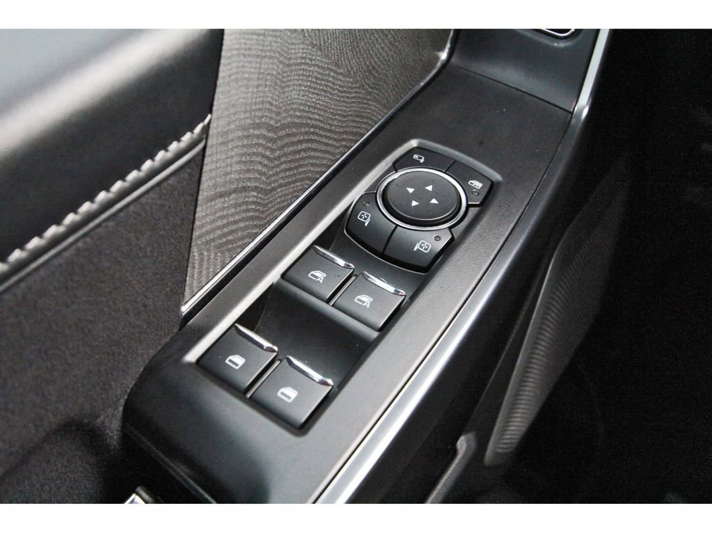 Certified 2023 Ford F150 Platinum w/ Equipment Group 701A High AWD/4WD image 20