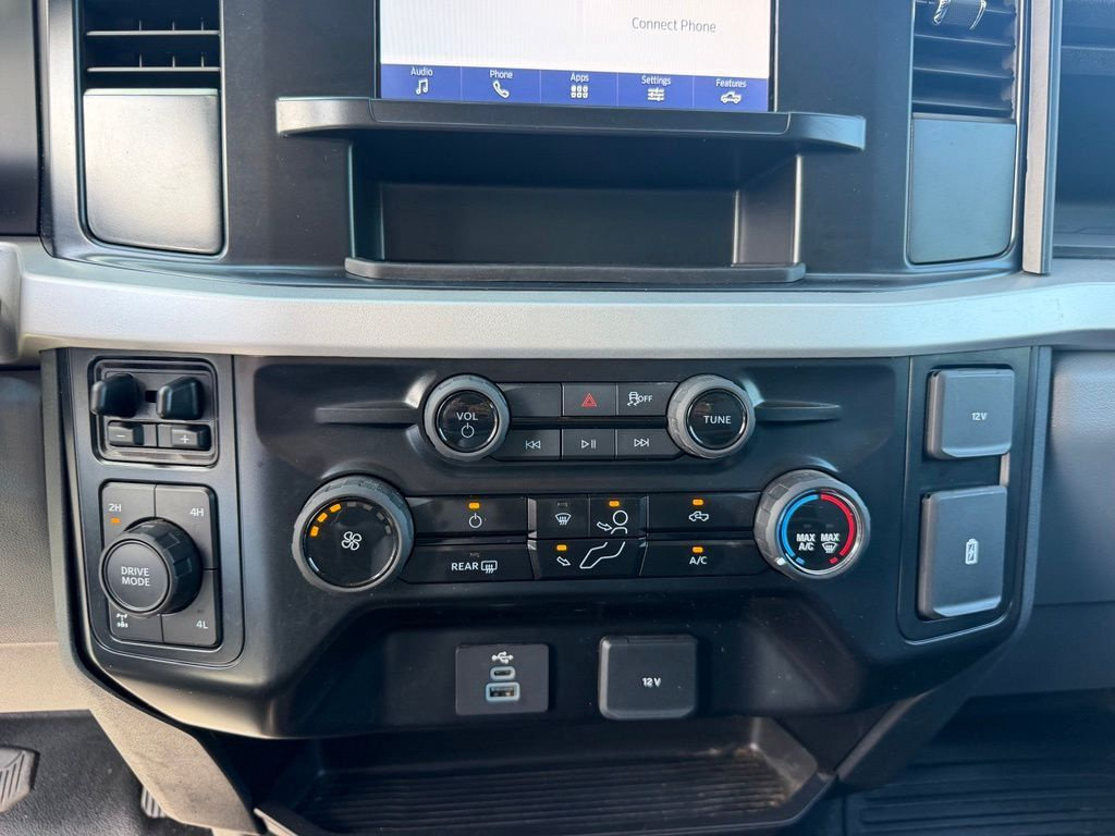 Certified 2025 Ford F250 XL w/ XL Off-Road Package AWD/4WD image 22