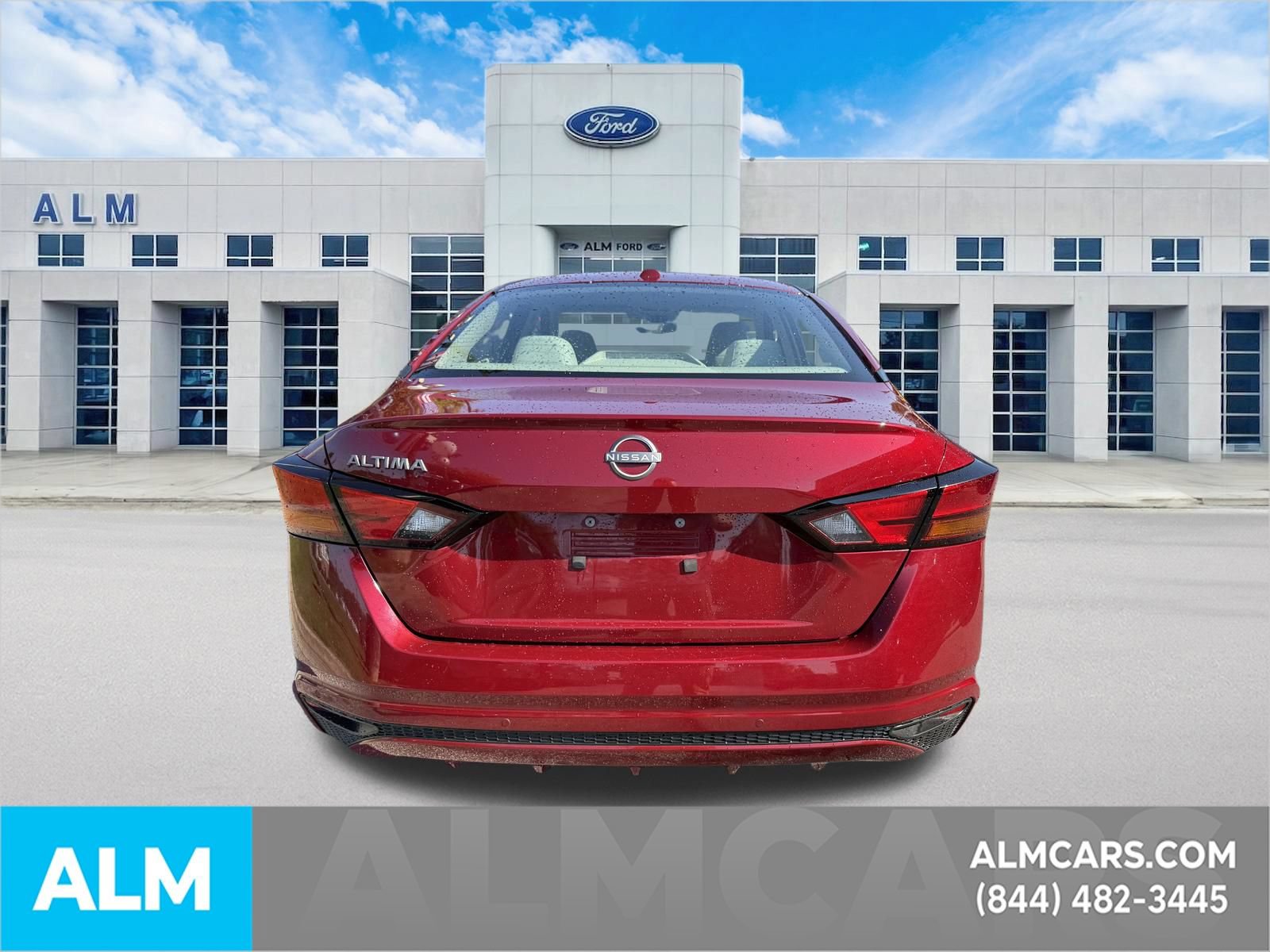 Used 2025 Nissan Altima 2.5 SV FWD image 8