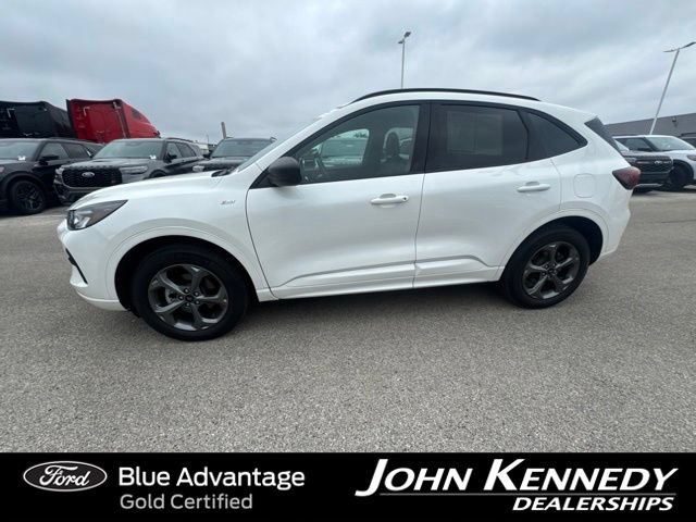 Certified 2024 Ford Escape ST-Line w/ Tech Pack #1 AWD/4WD image 2