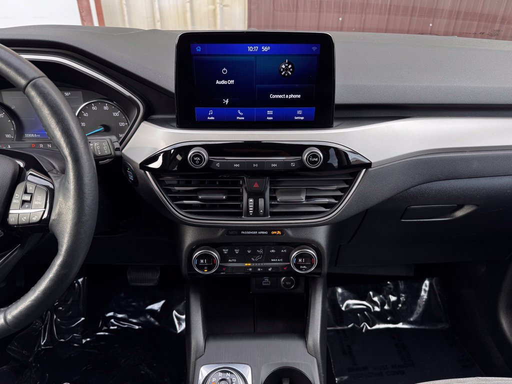 Certified 2021 Ford Escape SE w/ Cold Weather Package AWD/4WD image 2
