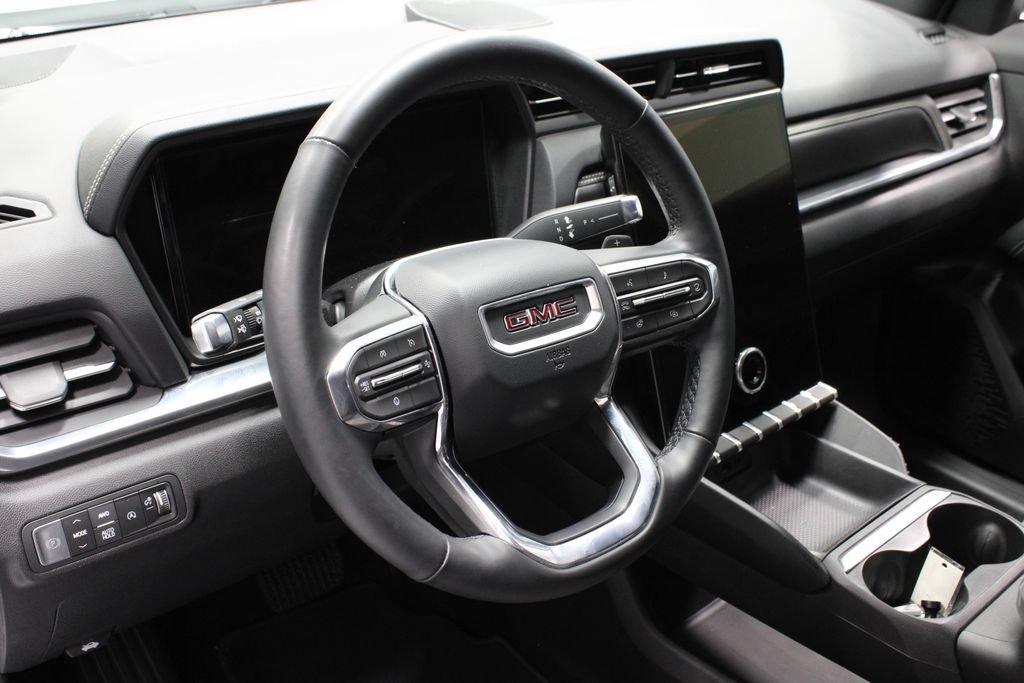 Used 2025 GMC Terrain Elevation AWD/4WD image 26