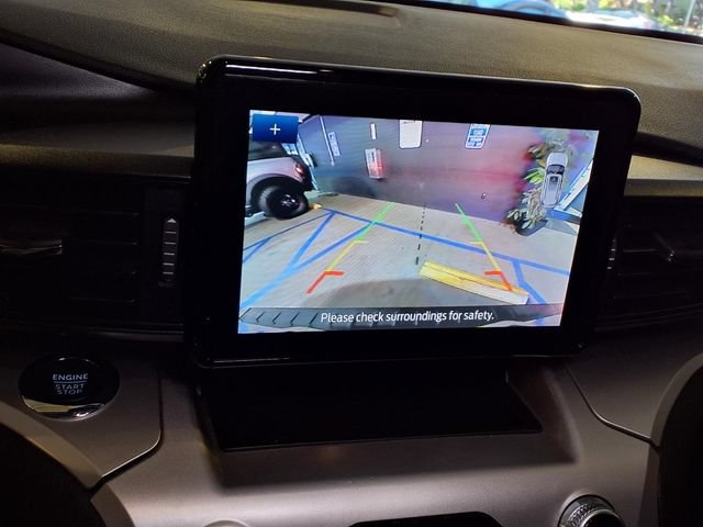 Certified 2022 Ford Explorer XLT RWD image 7