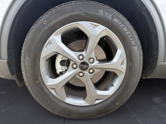 Certified 2025 Ford Escape ST-Line w/ Tech Pack #1 AWD/4WD image 14