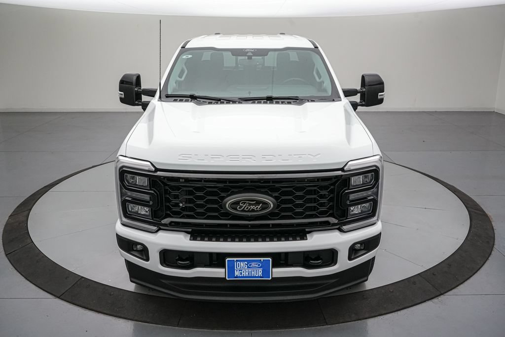 Certified 2025 Ford F250 Lariat w/ Black Appearance Package AWD/4WD image 10
