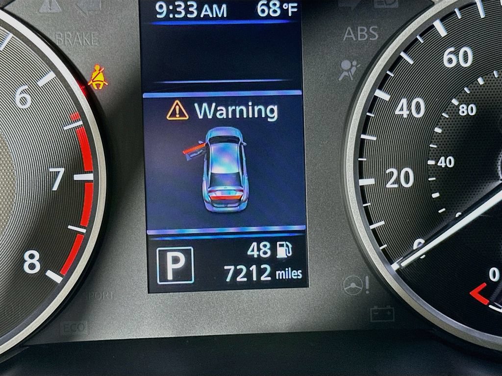 Used 2025 Nissan Sentra S FWD image 14
