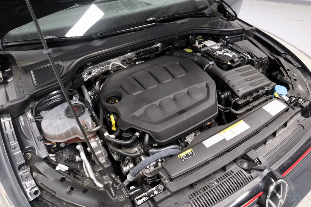 Used 2024 Volkswagen GTI SE FWD image 18