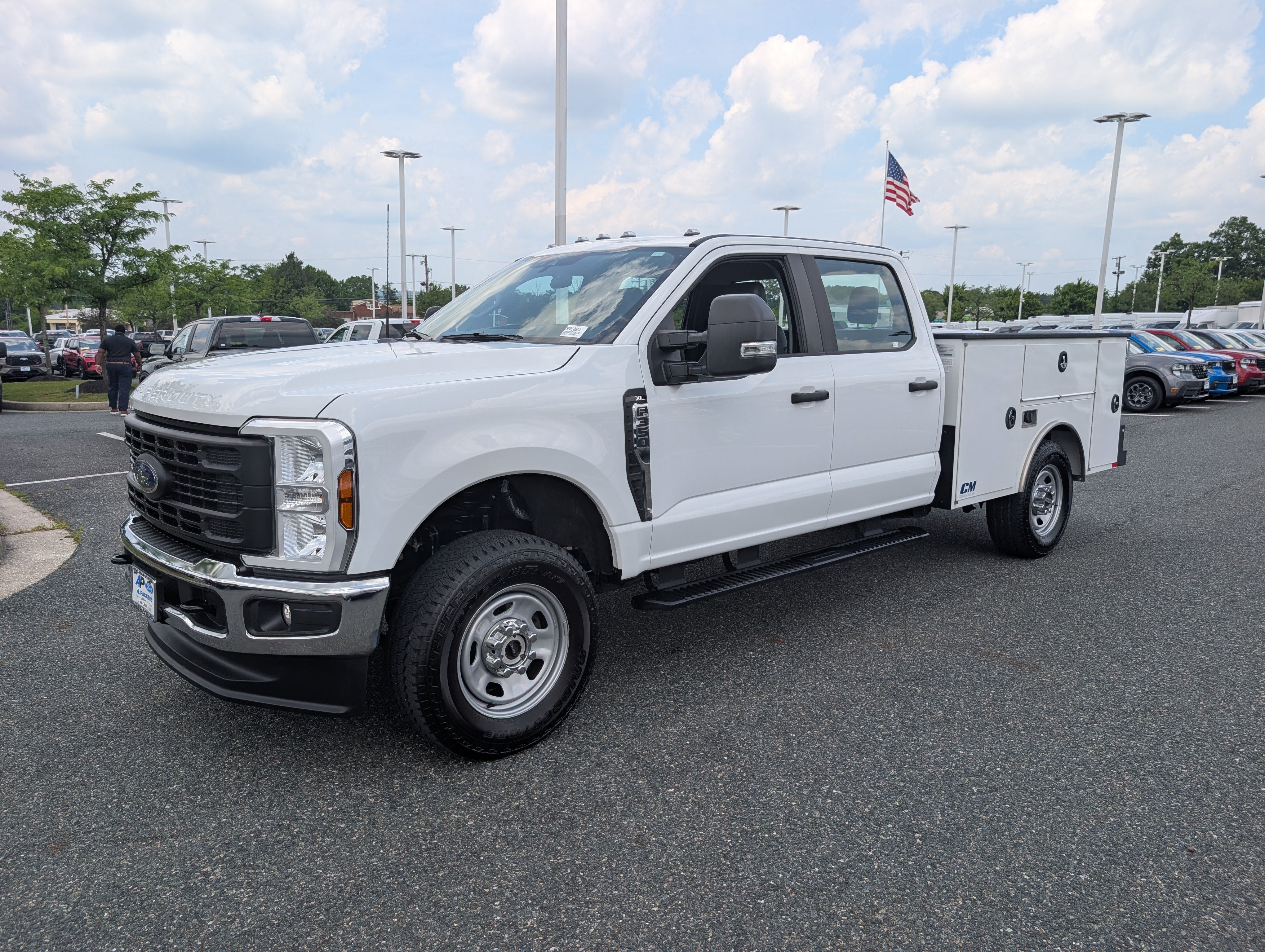 Certified 2025 Ford F350 XL w/ FX4 Off-Road Package AWD/4WD image 7