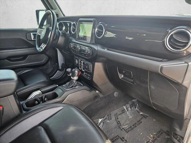 Used 2021 Jeep Wrangler Unlimited Sahara AWD/4WD image 22
